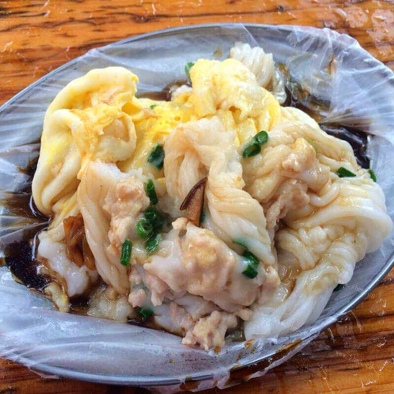 美味的香菇肉沫肠粉