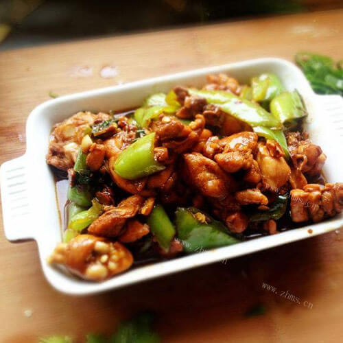 鲜香麻辣炒鸡块