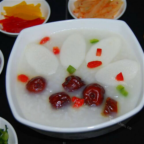 好吃的山药山楂糯米粥