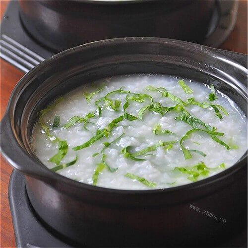 色香味俱全的蔬菜粥