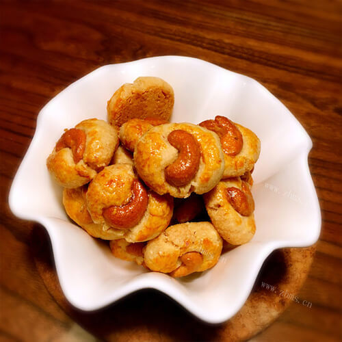 美味花生腰果饼