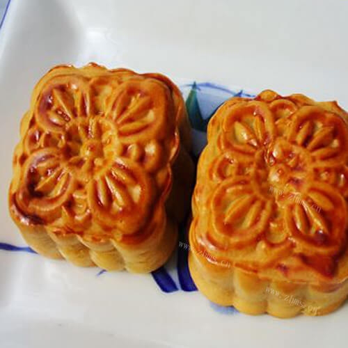 好吃的广式核桃豆沙月饼