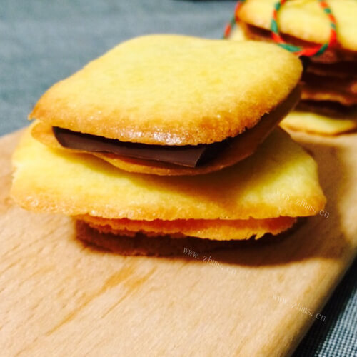 好吃的白色恋人饼干