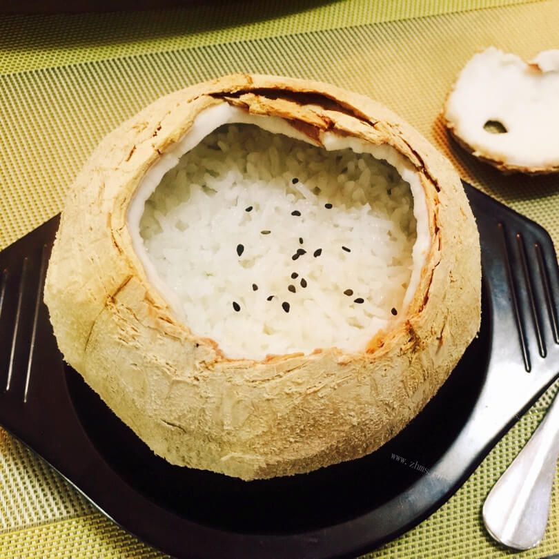 独特腊味椰子饭