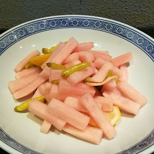 下饭的爽脆酸萝卜