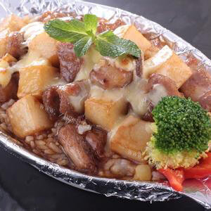 美味的排骨焗饭