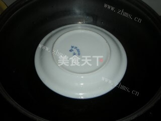驱寒治感冒姜汁炖蛋做法图解8)