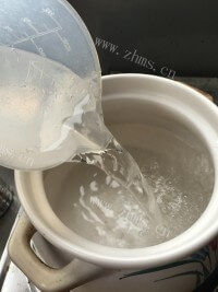 清热明目萝卜菊花水做法图解3)