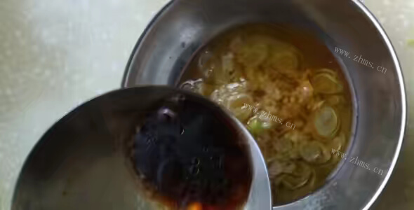 简单蒜茸炝拌小白菜做法图解2)