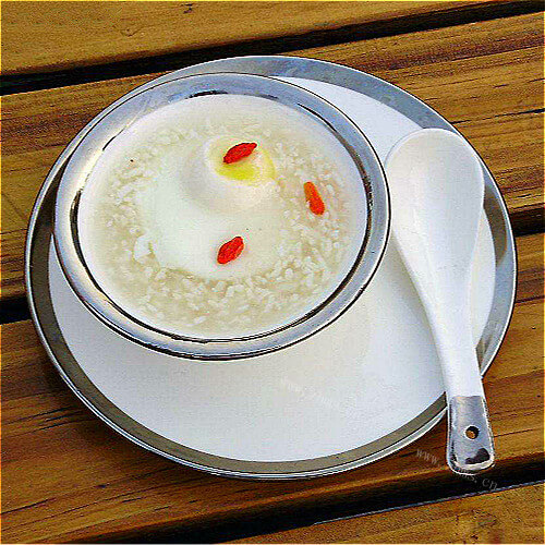 爱心甜酒鸡蛋
