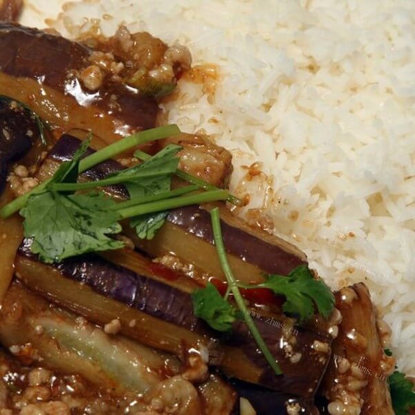 香喷喷的茄子麦饭