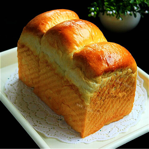 营养的鸡蛋牛奶吐司