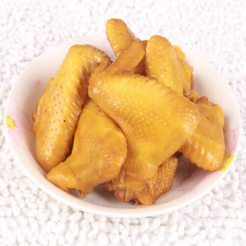美味的盐焗鸡翅