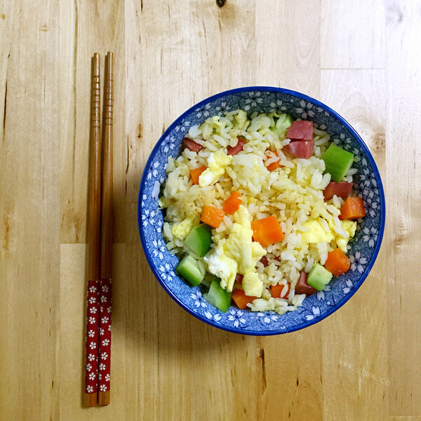 好吃的豌豆芽蛋炒饭
