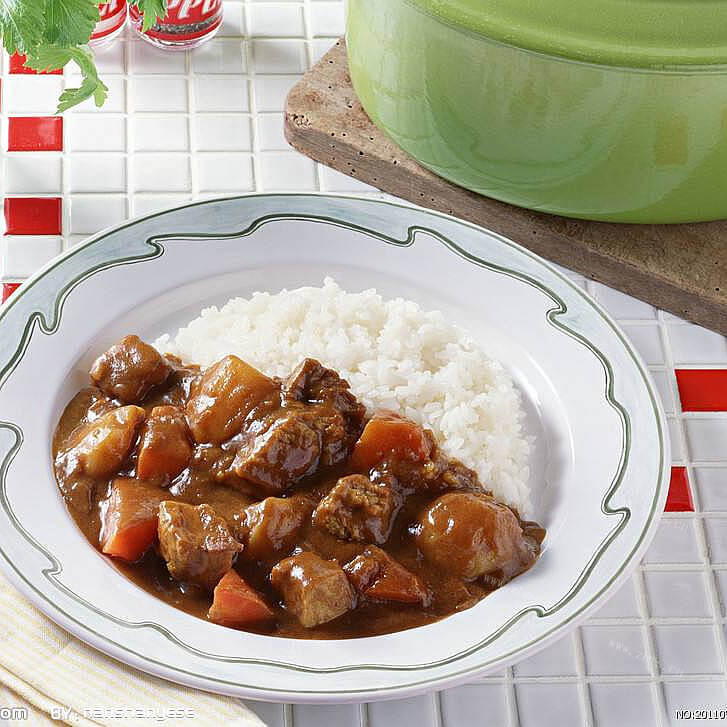 妈妈做秋葵土豆盖饭