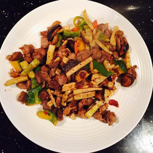 可口的孜然鸡胗油麦菜