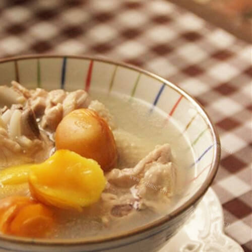 好喝的南瓜鸡腿汤 