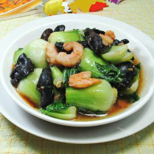 好吃的黑木耳虾仁炒青菜