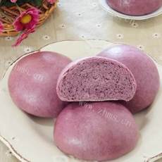 美味的紫薯蒸馍