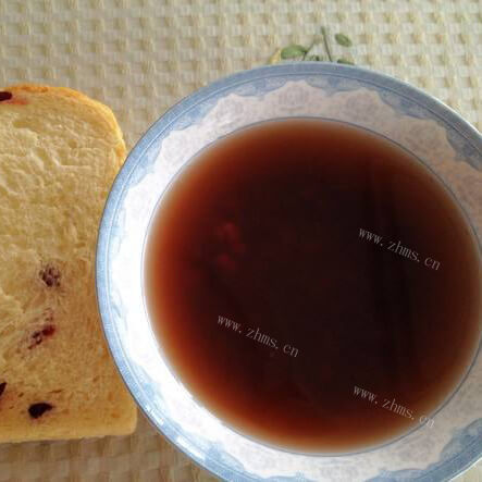 清甜美味蔓越莓紫米圈红豆豆浆