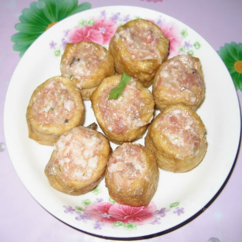 家常东江酿豆腐