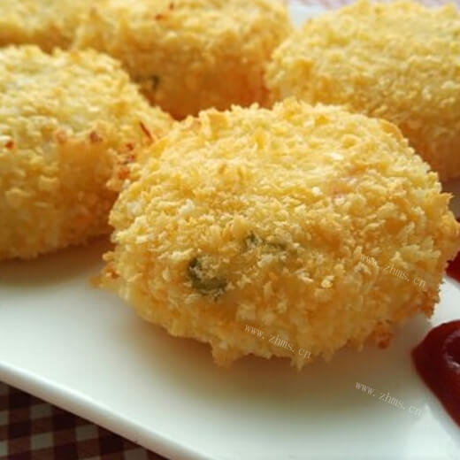 美味的葱香鲜虾土豆饼