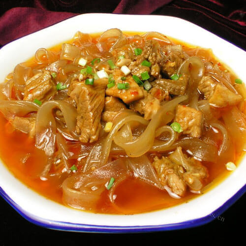 美味红烧肉炖土豆宽粉