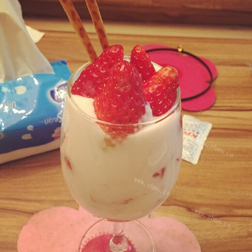 好吃的简易版酸奶木糠杯
