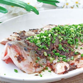 榄菜蒸鲈鱼