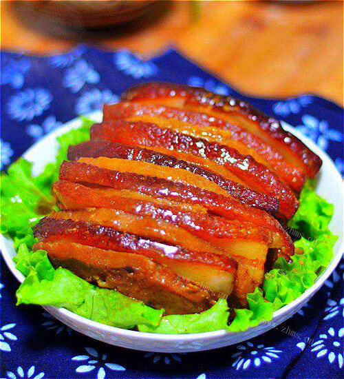 软糯的南乳扣肉