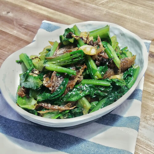 清爽蒜炒香麦菜