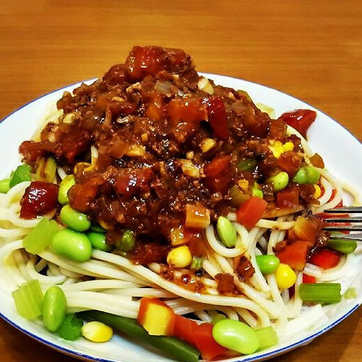 美味的意式番茄肉酱