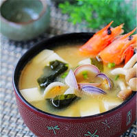 独特的日式味增汤