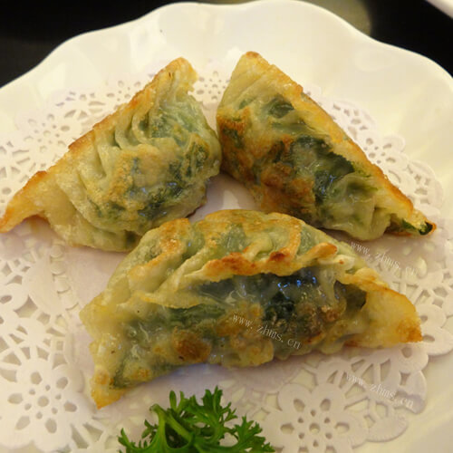 美味的龙利鱼韭菜锅贴