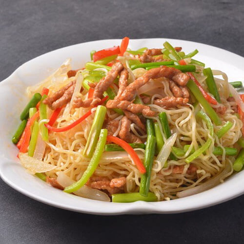 美食肉丝炒面