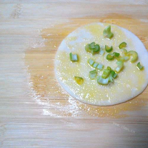 香蕉饺子皮做法图解3)