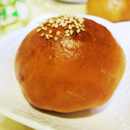 家常菜黑豆肉松餐包