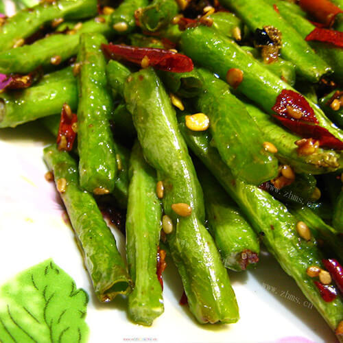 美味酸豆角炒四季豆