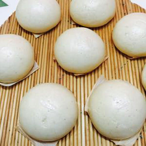 美味的豆渣牛奶馒头