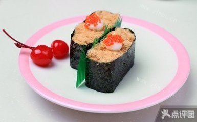 自制金枪鱼军舰寿司做法图解1)