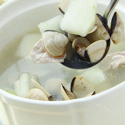 抗血栓的香菜豆腐白贝汤