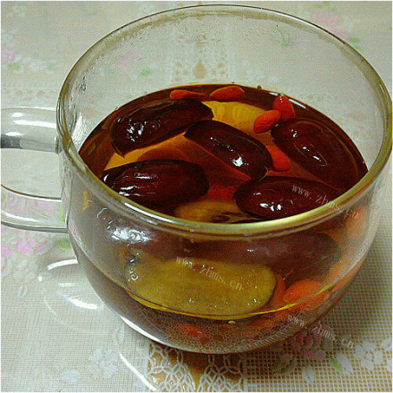 养颜的红枣枸杞茶