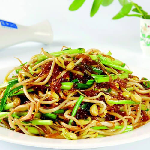 家常黄豆芽炒粉条