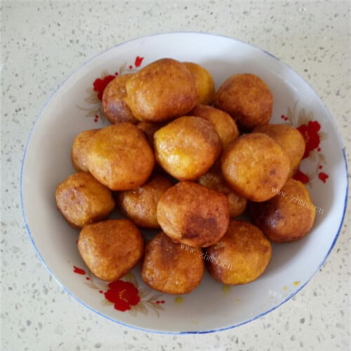 美味的杨梅味南瓜丸子