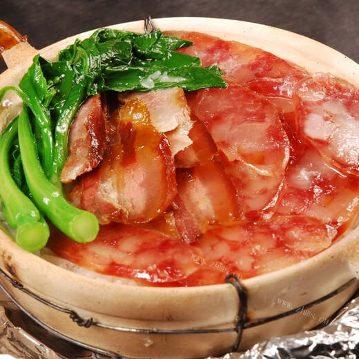 四川版腊味煲仔饭