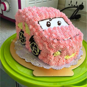 美味的6寸粉色小汽车蛋糕