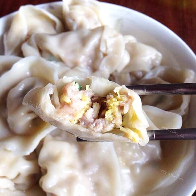 鲜美的猪肉饺子