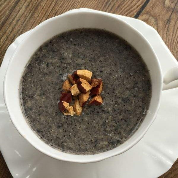 好吃的核桃仁芝麻糊