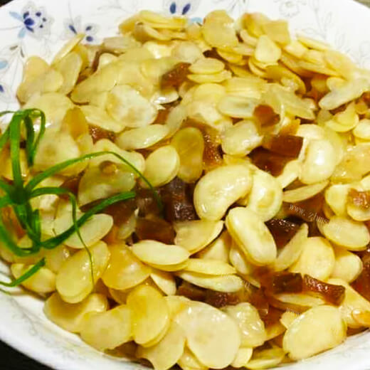美味的薄盐酱瓜