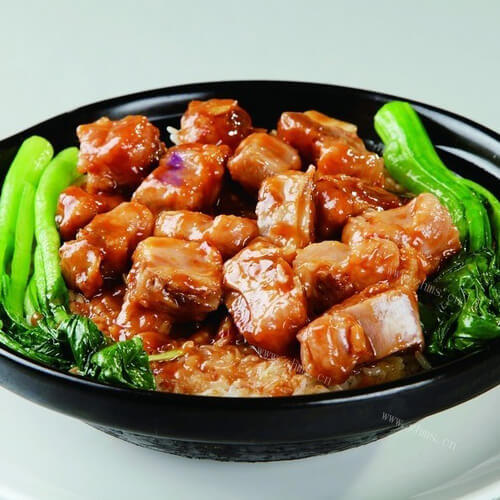 喷香的排骨煲饭